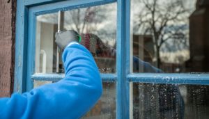 tips for how to clean the glass in your home